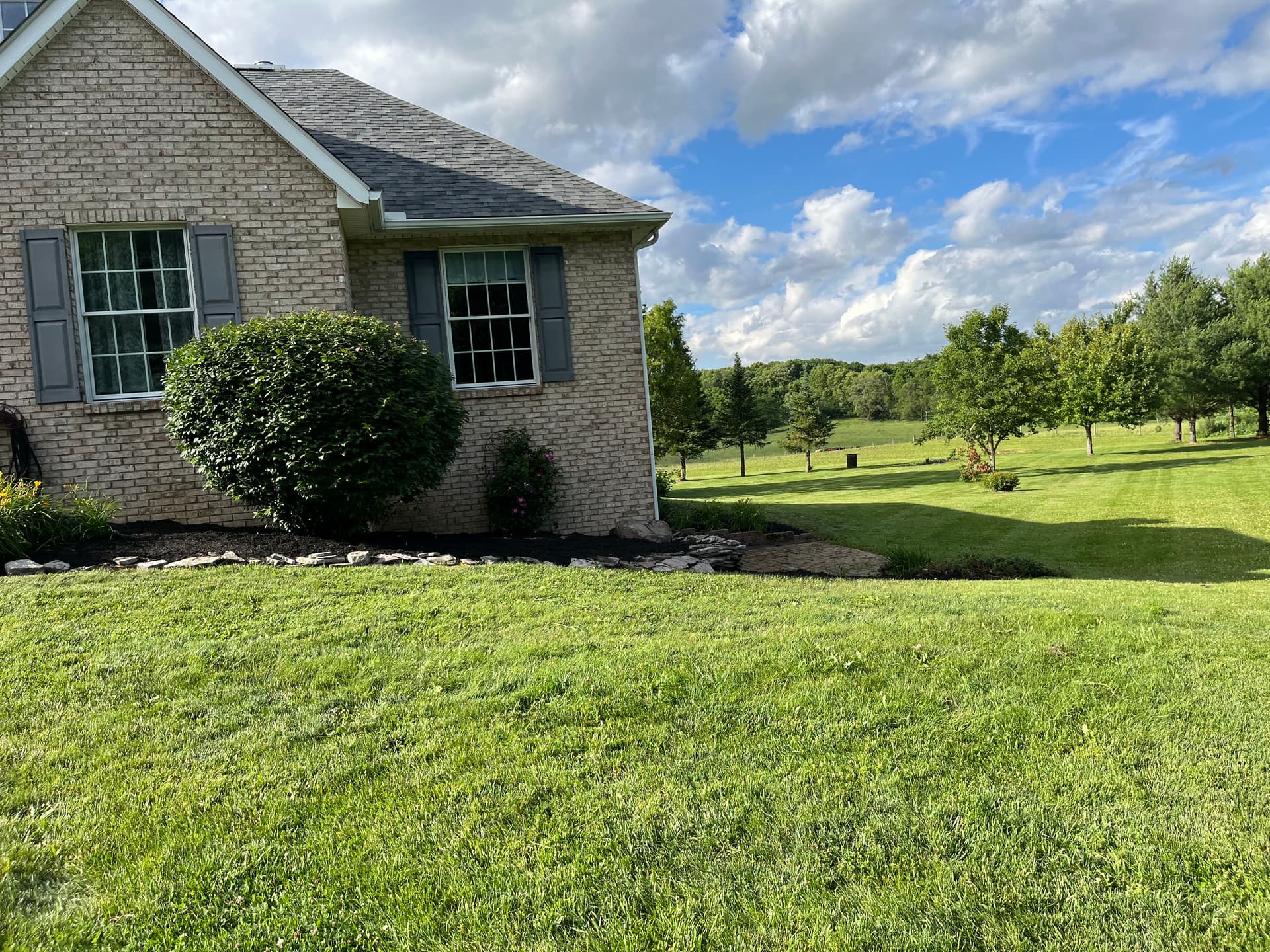 Gallery photos for Landscaping Cleanup and Mulch Refresh in West Liberty: Image #2